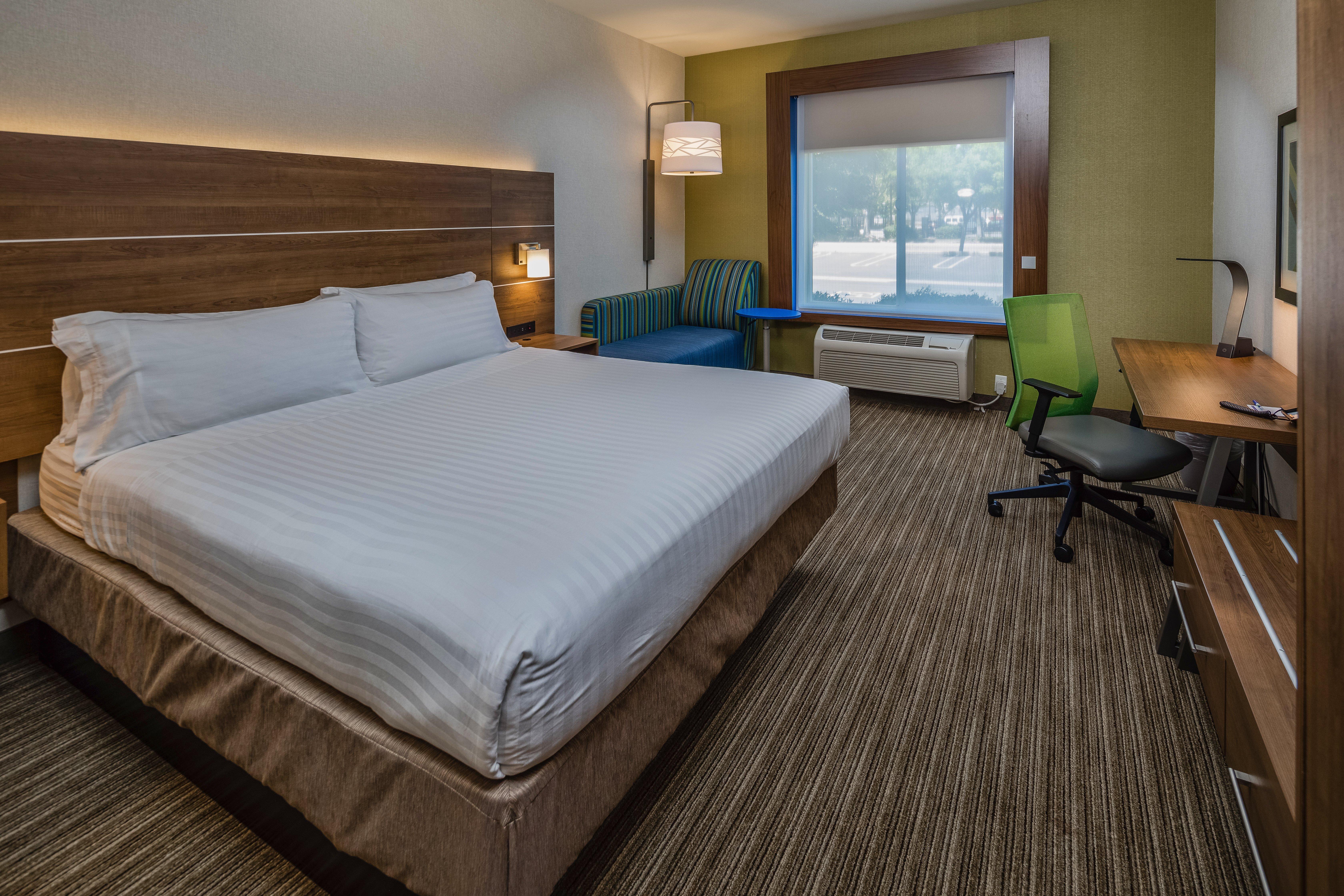 Holiday Inn Express Hotel & Suites Modesto-Salida, An Ihg Hotel Exterior photo